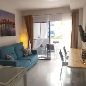 https://5-min-walk-from-the-beach.in-canary-islands.com