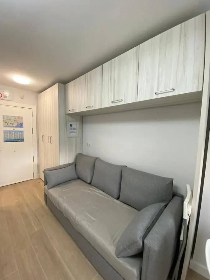 Apartamentos Naciones Playa, Los Molinillos Benalmádena España
